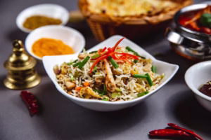 Hyderabadi Biryani Versus Lucknowi Biryani: Which One Is Better?