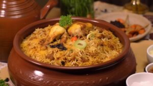 how many kg biryani for 20 person​